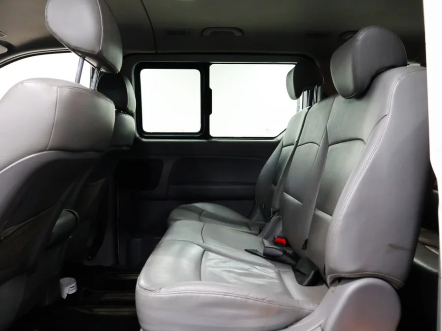 Used 2021 Hyundai H-1 2.5VGTi bus Elite 9-seater - ICar Gezina