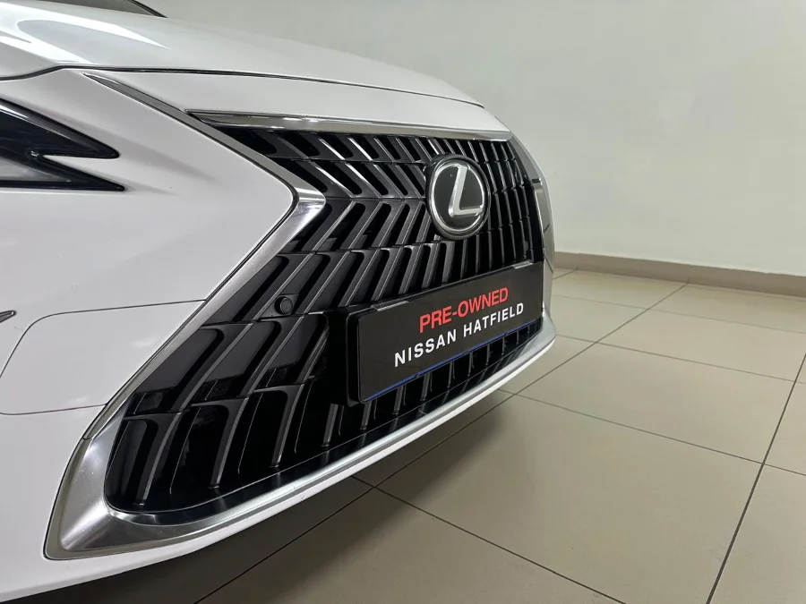 Used 2022 Lexus ES 250 EX - BB Nissan Hatfield