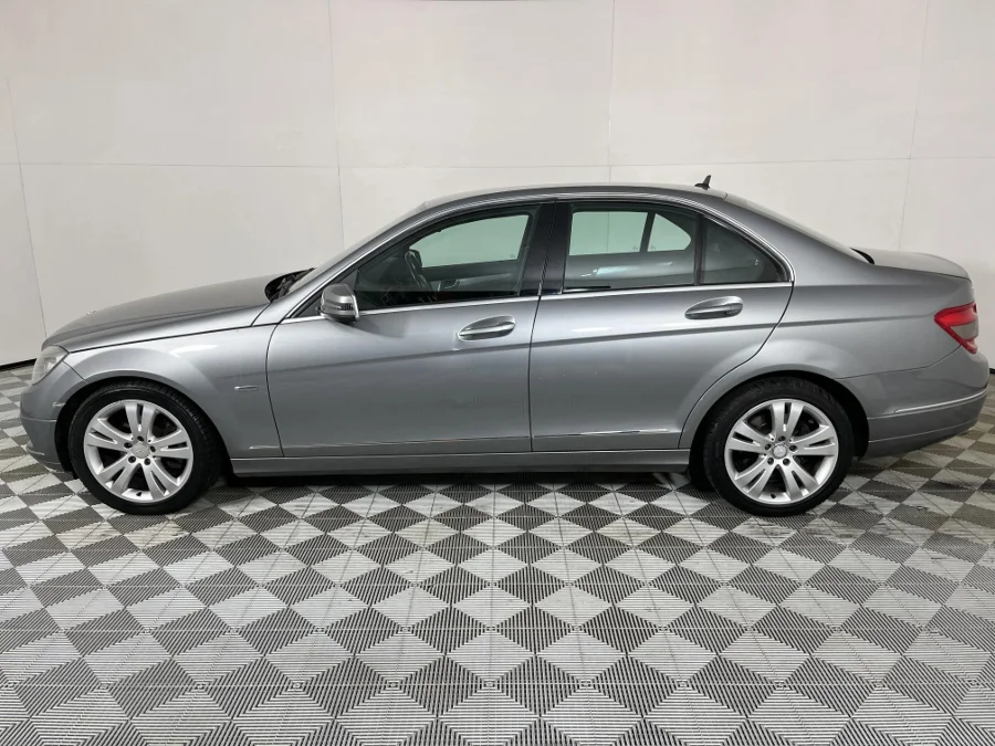 Used 2009 Mercedes-Benz C-Class C200 Kompressor Classic Touchshift - WeBuyCars JHB South Used 2009 Mercedes-Benz C-Class C200 Kompressor Classic Touchshift - WeBuyCars JHB South