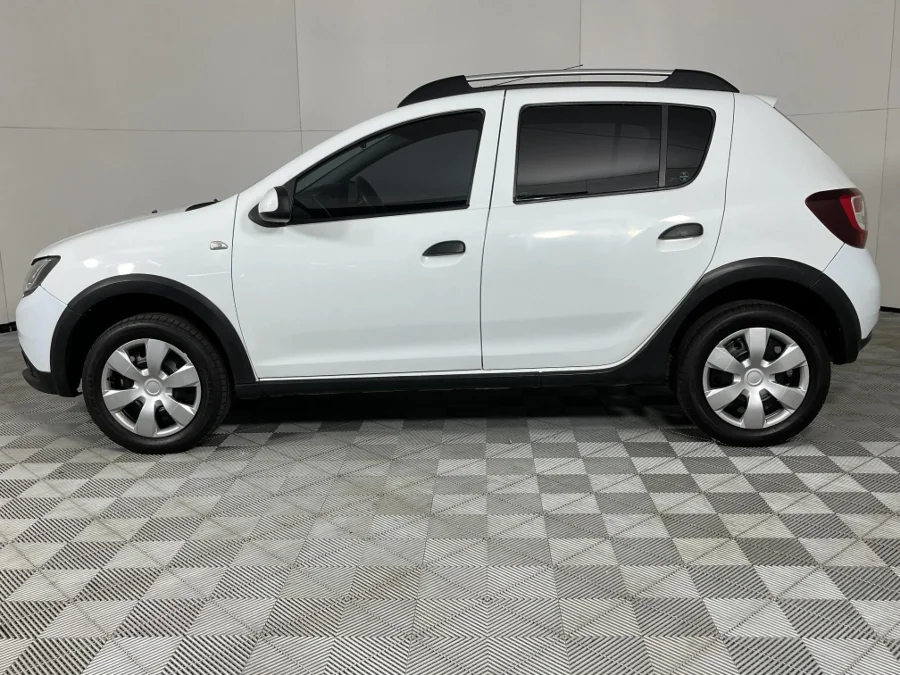 Used 2016 Renault Sandero Stepway 66kW turbo - WeBuycars East London Used 2016 Renault Sandero Stepway 66kW turbo - WeBuycars East London