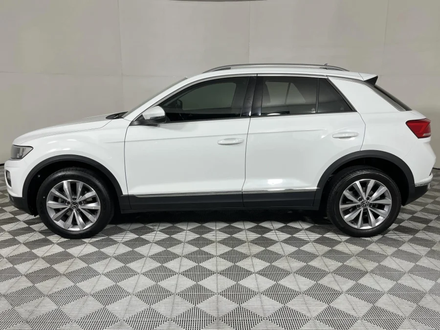 Used 2022 Volkswagen T-Roc 1.4TSI Design - WeBuyCars George Used 2022 Volkswagen T-Roc 1.4TSI Design - WeBuyCars George
