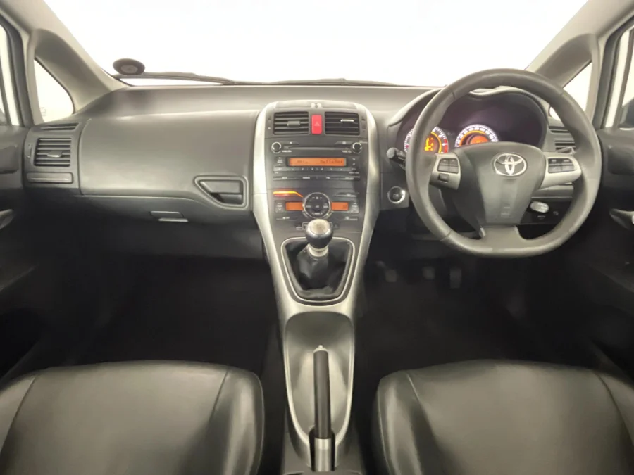 Used 2010 Toyota Auris 1.6 XR - WeBuyCars Silverlakes