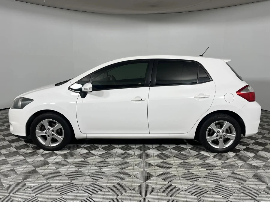 Used 2010 Toyota Auris 1.6 XR - WeBuyCars Silverlakes