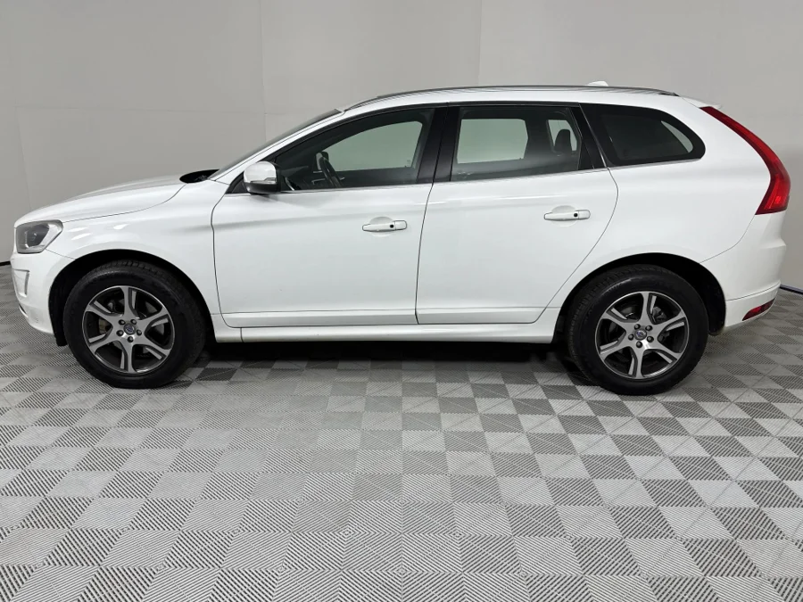 Used 2015 Volvo XC60 T6 Inscription - WeBuyCars Vereeniging Used 2015 Volvo XC60 T6 Inscription - WeBuyCars Vereeniging