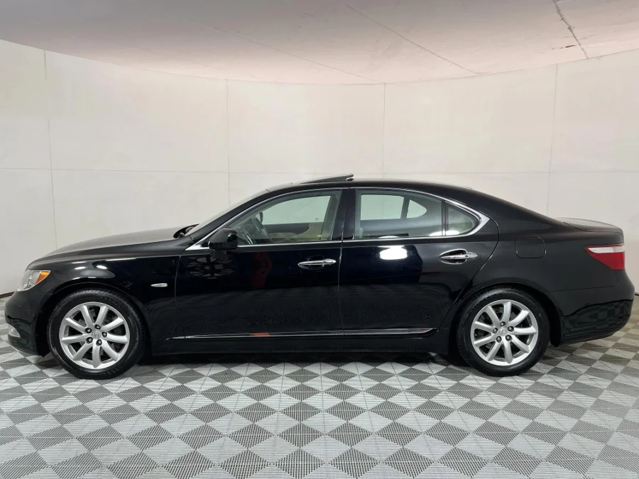 Used 2009 Lexus LS 460 - WeBuyCars JHB South Used 2009 Lexus LS 460 - WeBuyCars JHB South