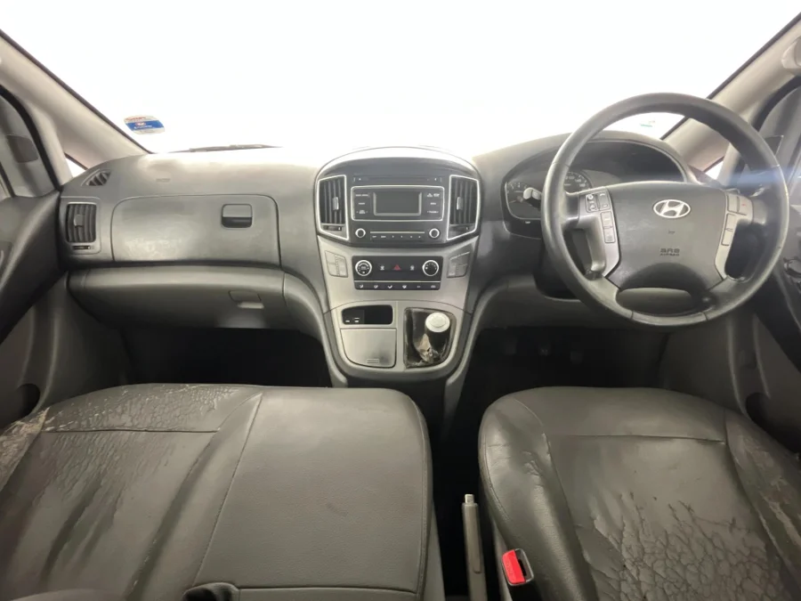 Used 2016 Hyundai H-1 2.4 bus Executive - WeBuycars East London Used 2016 Hyundai H-1 2.4 bus Executive - WeBuycars East London