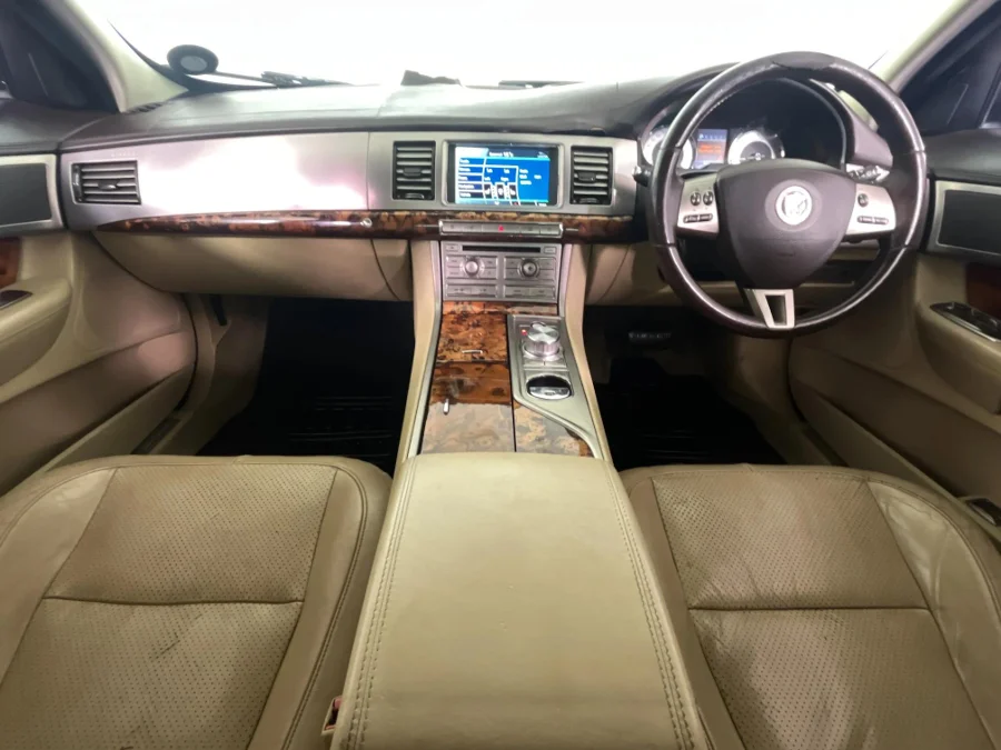 Used 2011 Jaguar XF 3.0 Premium Luxury - WeBuyCars Richmond Used 2011 Jaguar XF 3.0 Premium Luxury - WeBuyCars Richmond