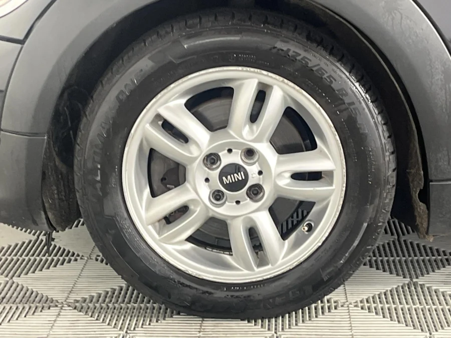 Preloaded Image 3 Preloaded Image 3