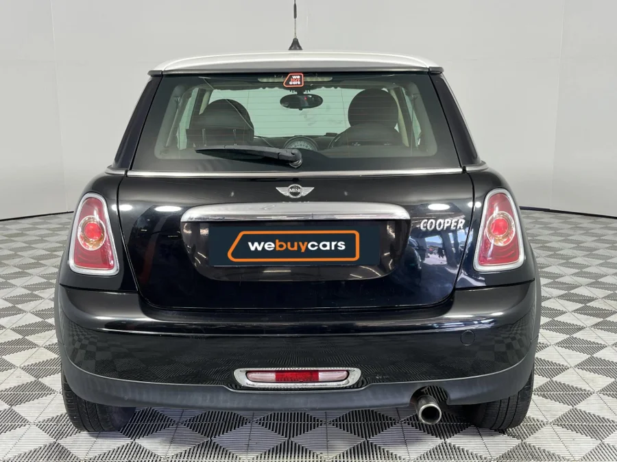 Preloaded Image 15 Preloaded Image 15