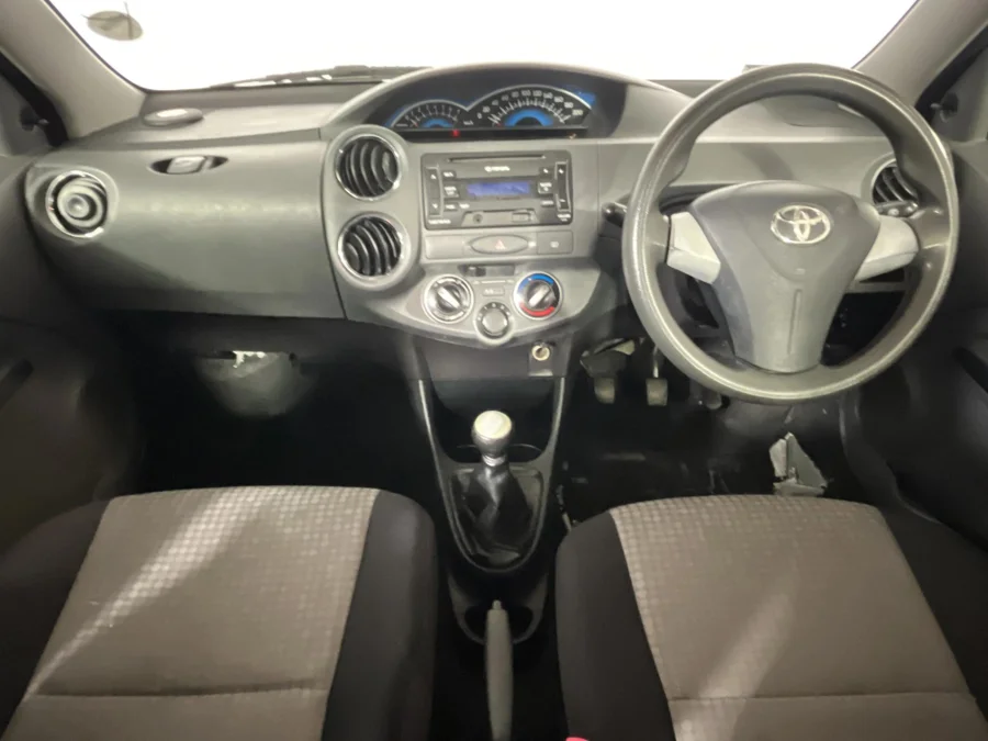 Used 2014 Toyota Etios sedan 1.5 Sprint - WeBuyCars Epping Used 2014 Toyota Etios sedan 1.5 Sprint - WeBuyCars Epping