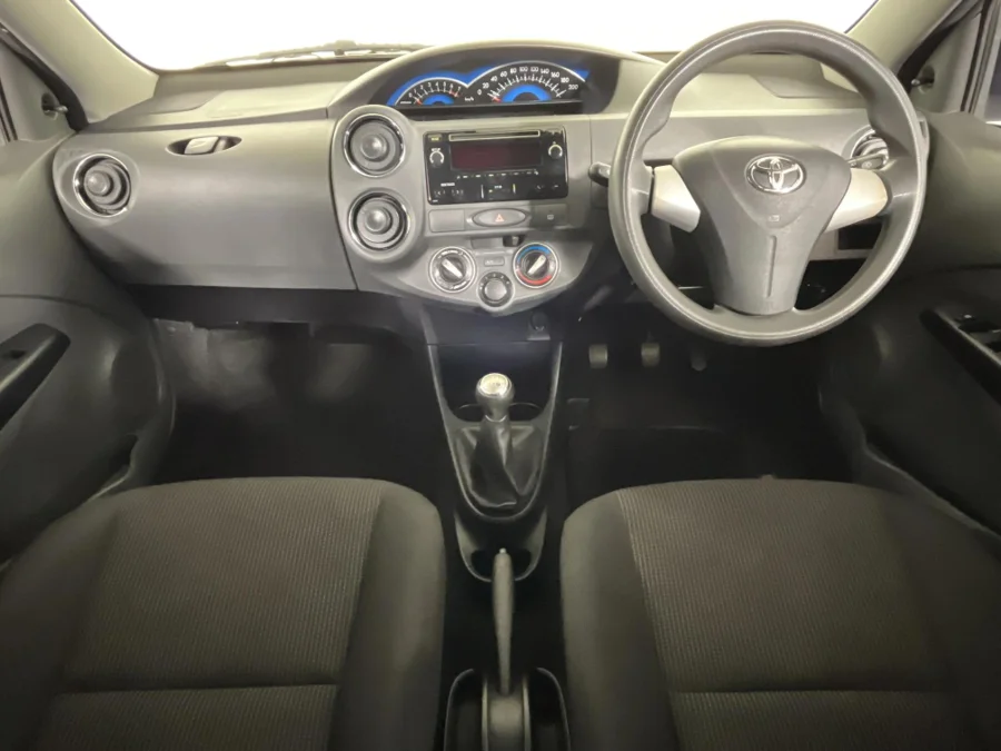 Used 2016 Toyota Etios hatch 1.5 Sprint - WeBuyCars Richmond Used 2016 Toyota Etios hatch 1.5 Sprint - WeBuyCars Richmond