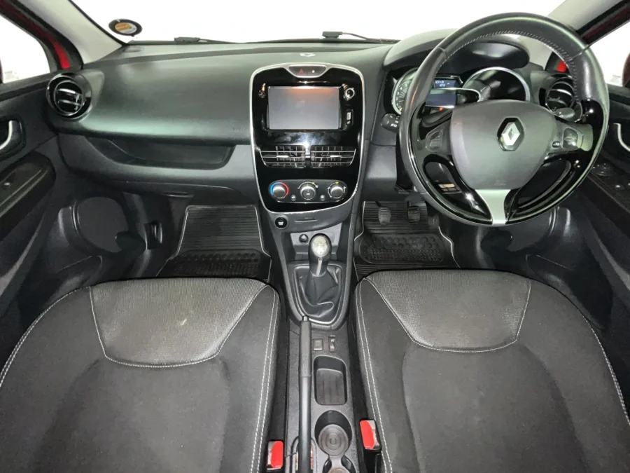 Used 2016 Renault Clio 66kW turbo Blaze - WeBuyCars Epping