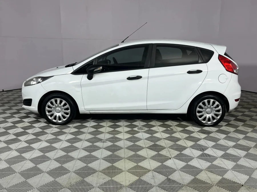 Used 2016 Ford Fiesta 5-door 1.0T Ambiente auto - WeBuyCars Brackenfell Cape Town Used 2016 Ford Fiesta 5-door 1.0T Ambiente auto - WeBuyCars Brackenfell Cape Town