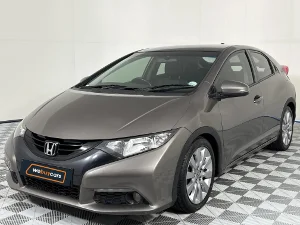 Used 2014 Honda Civic hatch 1.8 Executive Used 2014 Honda Civic hatch 1.8 Executive