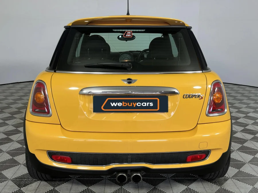 Preloaded Image 16 Preloaded Image 16