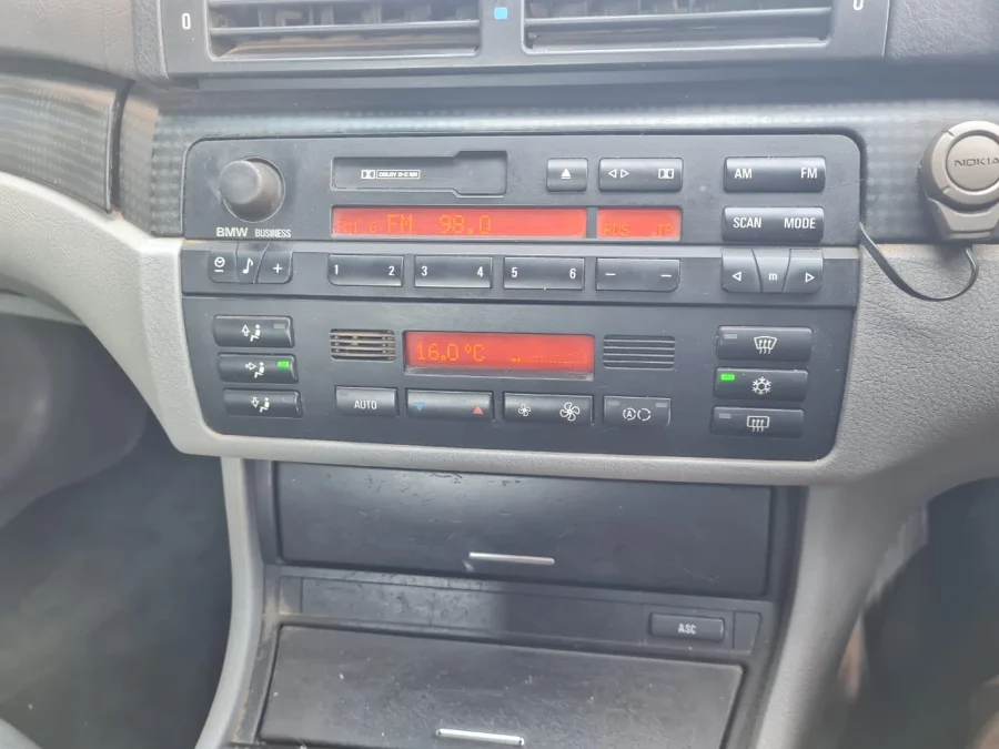 Used 2002 BMW 3 Series 318i - Bonus Cars