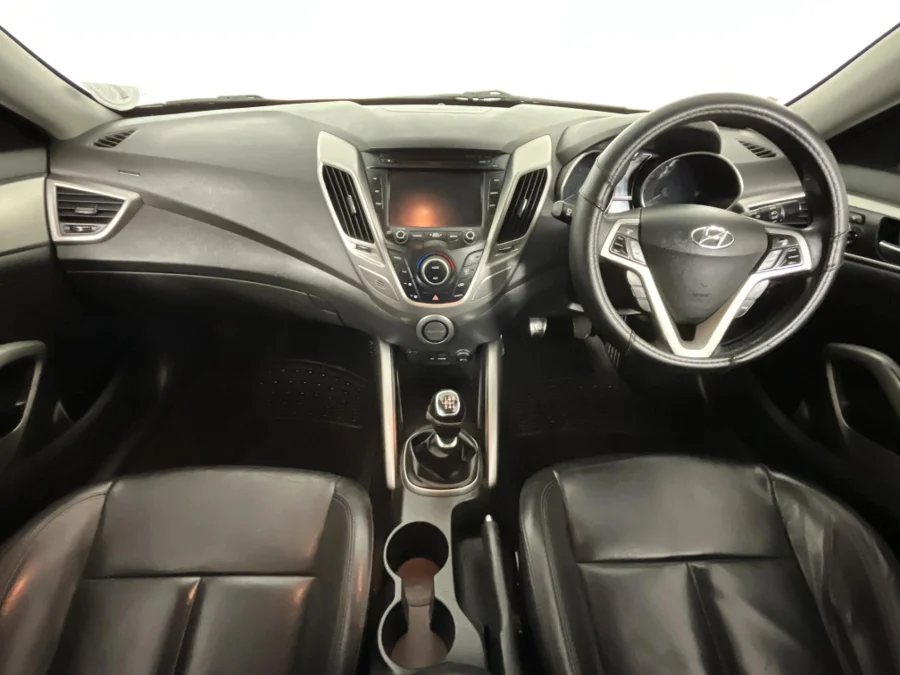 Used 2013 Hyundai Veloster 1.6 Executive - WeBuyCars JHB South Used 2013 Hyundai Veloster 1.6 Executive - WeBuyCars JHB South