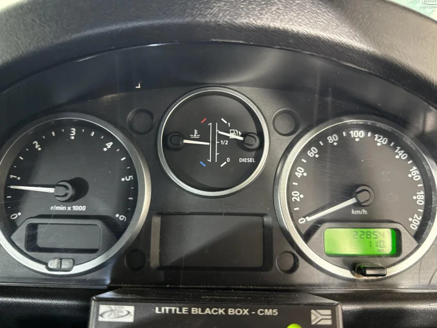 Used 2008 Land Rover Defender 90 TD station wagon Ice - WeBuyCars Midstream