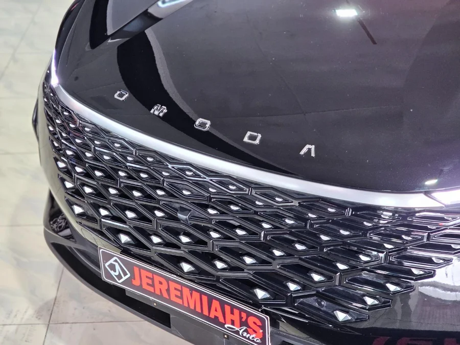 Used 2025 Omoda C5 1.5 Street - Jeremiahs Auto Used 2025 Omoda C5 1.5 Street - Jeremiahs Auto