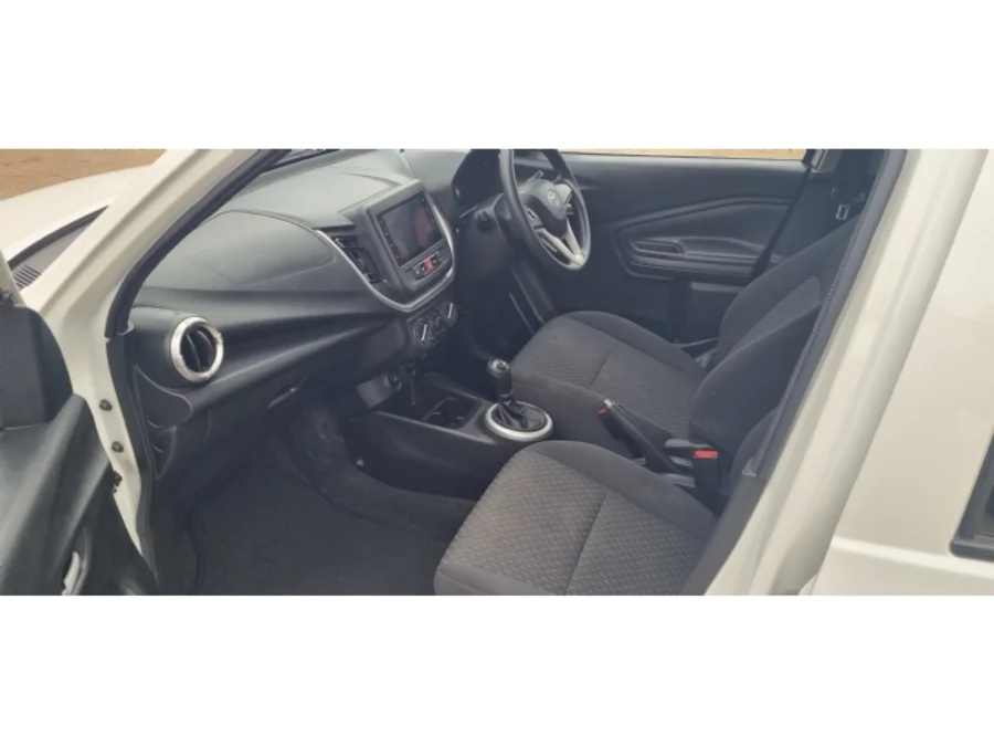 Used 2024 Toyota Vitz 1.0 XR manual - BB Nissan Mokopane