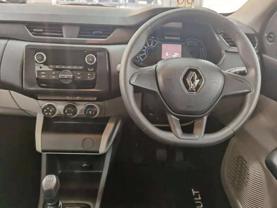 New 2025 Renault Triber 1.0 Life - AutoCity Group New 2025 Renault Triber 1.0 Life - AutoCity Group