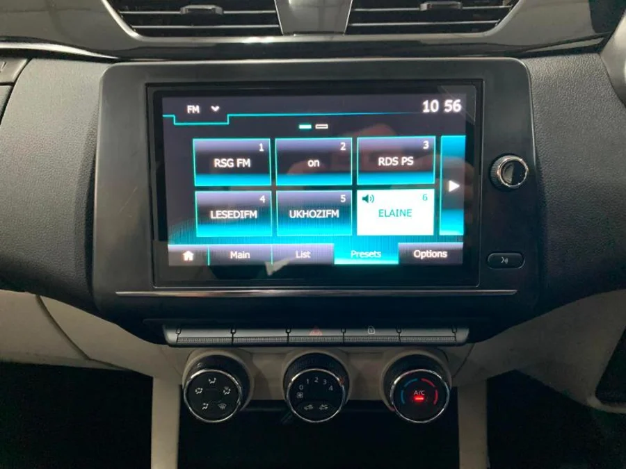 New 2025 Renault Triber 1.0 Dynamique - AutoCity Group