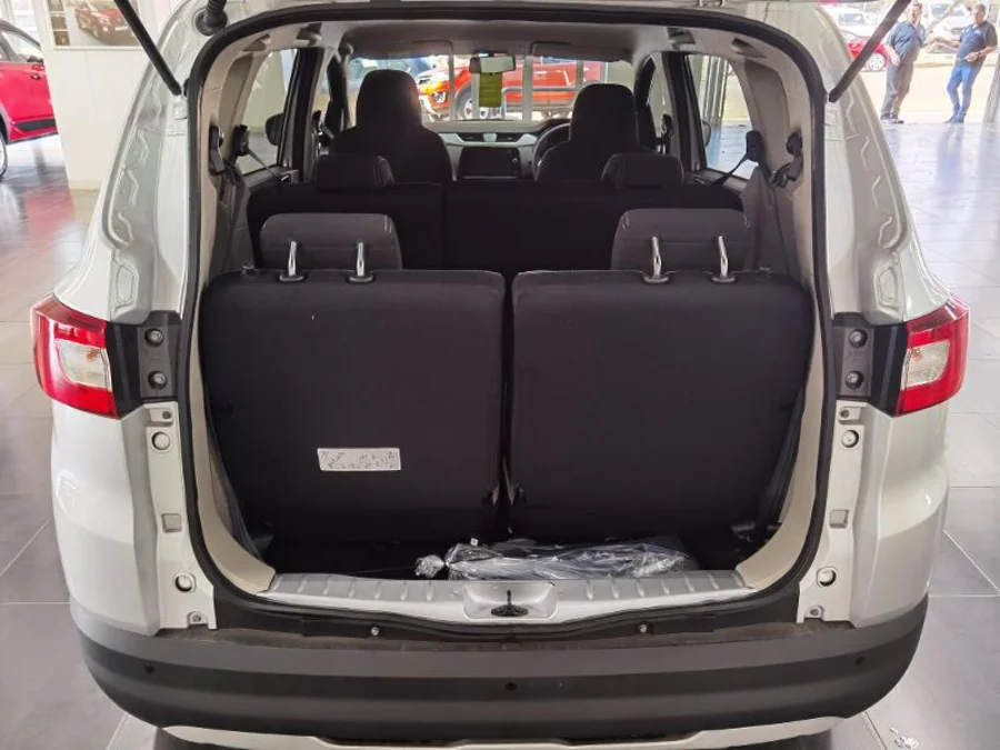 New 2025 Renault Triber 1.0 Prestige auto - AutoCity Group New 2025 Renault Triber 1.0 Prestige auto - AutoCity Group