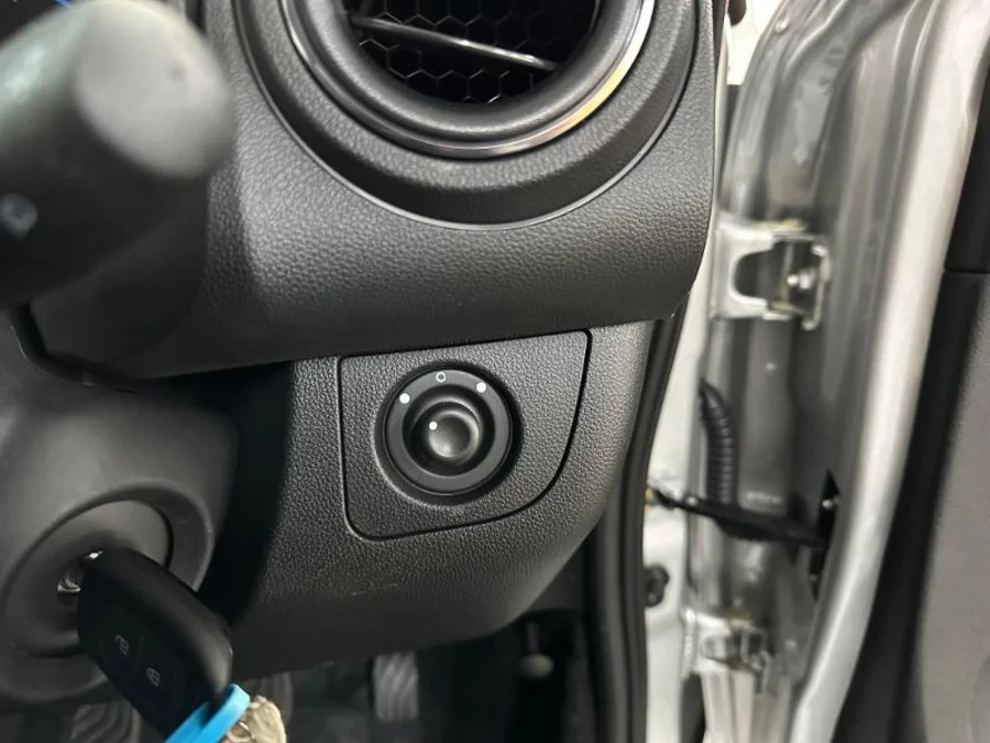 New 2025 Renault Kwid 1.0 Ultra - AutoCity Group