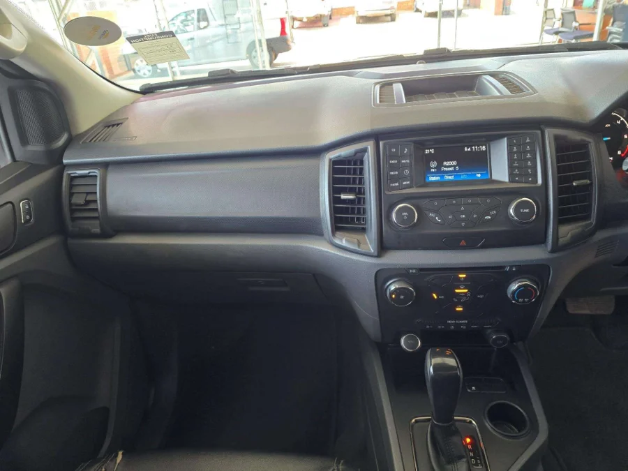 Used 2017 Ford Everest 2.2TDCi XLS auto - AutoCity Group Used 2017 Ford Everest 2.2TDCi XLS auto - AutoCity Group