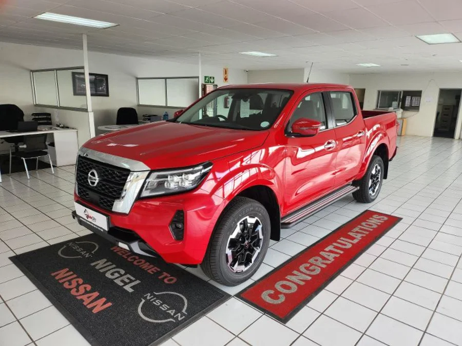 New 2025 Nissan Navara 2.5DDTi double cab LE - AutoCity Group