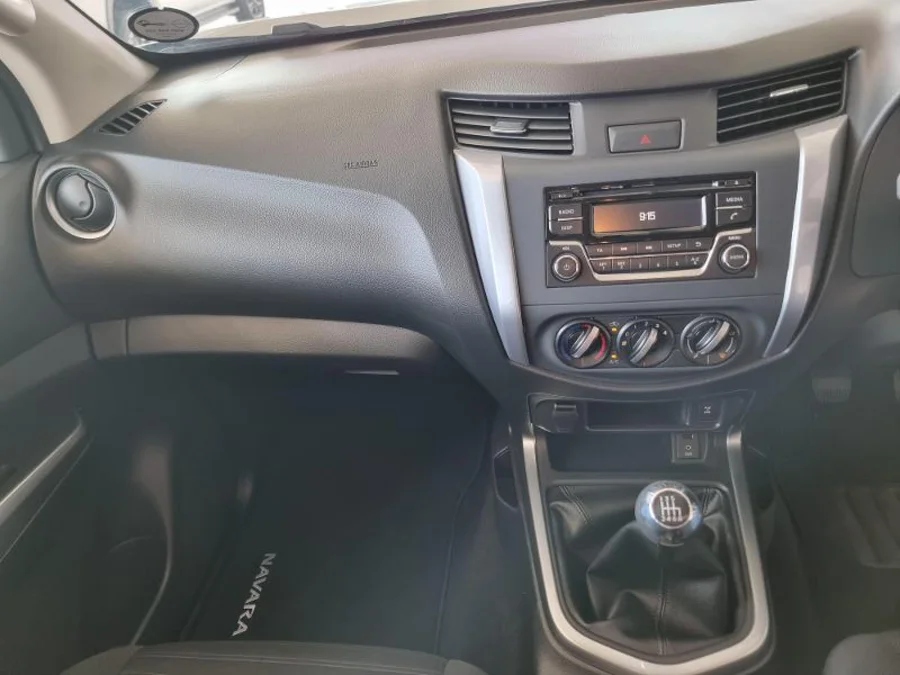 New 2025 Nissan Navara 2.5DDTi double cab SE manual - AutoCity Group