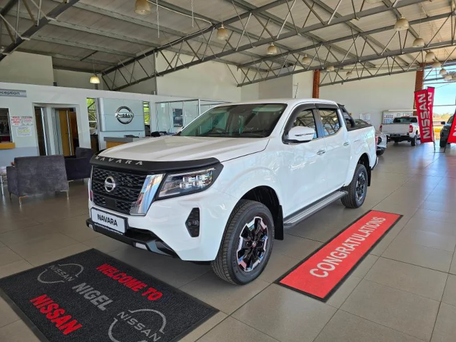 New 2025 Nissan Navara 2.5DDTi double cab LE 4x4 - AutoCity Group