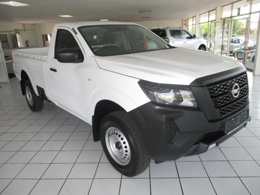 New 2025 Nissan Navara 2.5DDTi single cab SE 4x4 - AutoCity Group