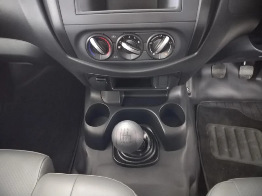 New 2025 Nissan Navara 2.5DDTi single cab XE - AutoCity Group