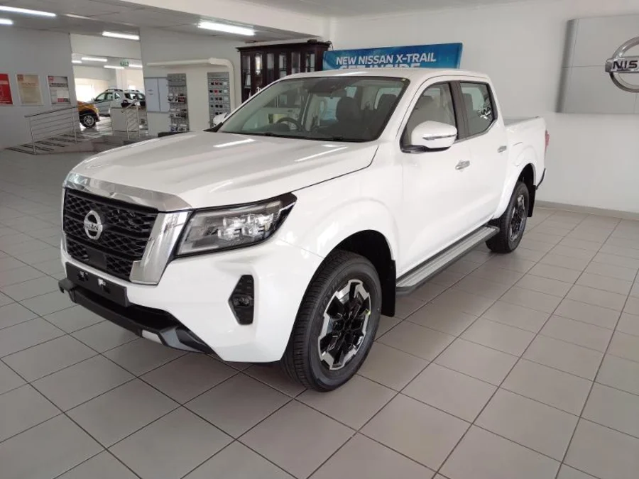 New 2025 Nissan Navara 2.5DDTi double cab LE Plus 4x4 - AutoCity Group
