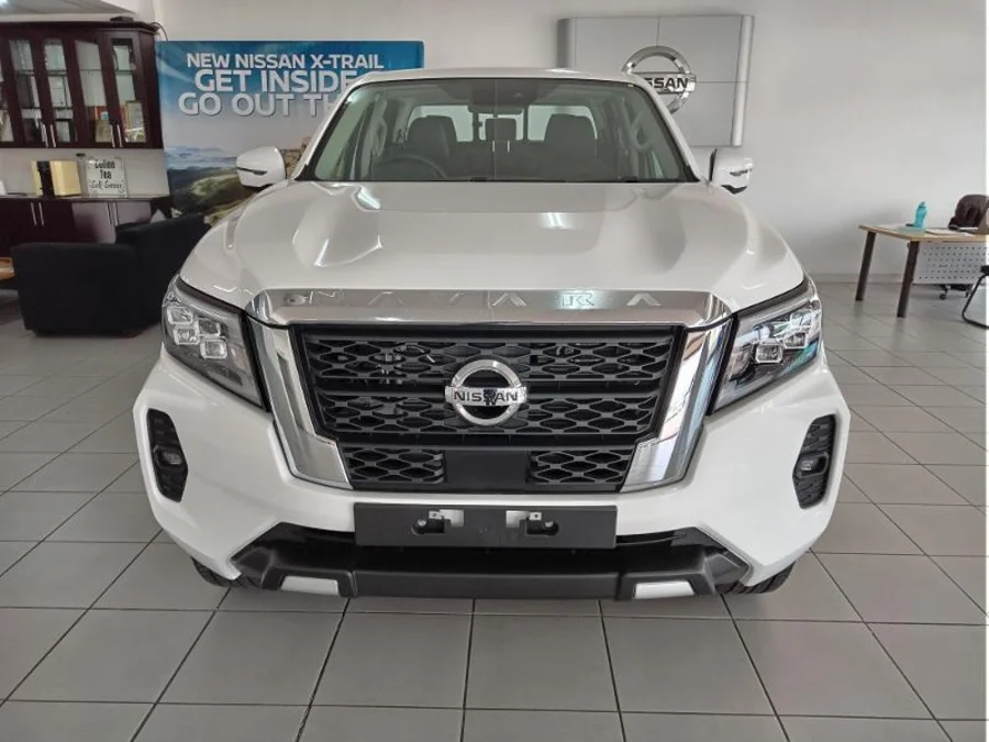 New 2025 Nissan Navara 2.5DDTi double cab LE Plus 4x4 - AutoCity Group