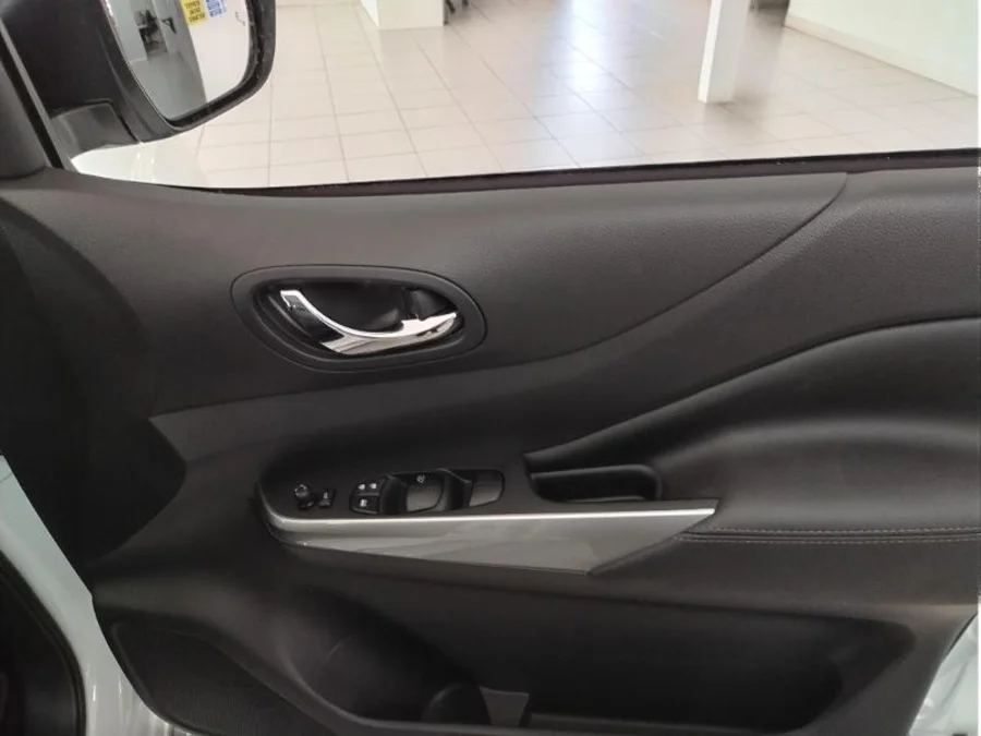 New 2025 Nissan Navara 2.5DDTi double cab LE Plus 4x4 - AutoCity Group