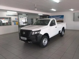 New 2025 Nissan Navara 2.5DDTi single cab XE