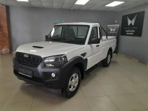 New 2025 Mahindra Pik Up 2.2CRDe single cab S4