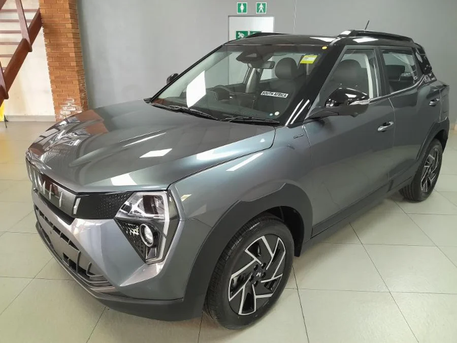 New 2025 Mahindra XUV 3XO 1.2T AX7L - AutoCity Group New 2025 Mahindra XUV 3XO 1.2T AX7L - AutoCity Group