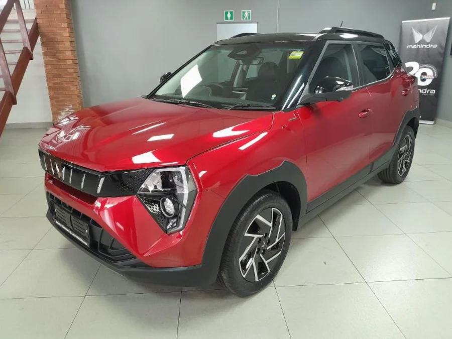 New 2025 Mahindra XUV 3XO 1.2T AX7L - AutoCity Group New 2025 Mahindra XUV 3XO 1.2T AX7L - AutoCity Group