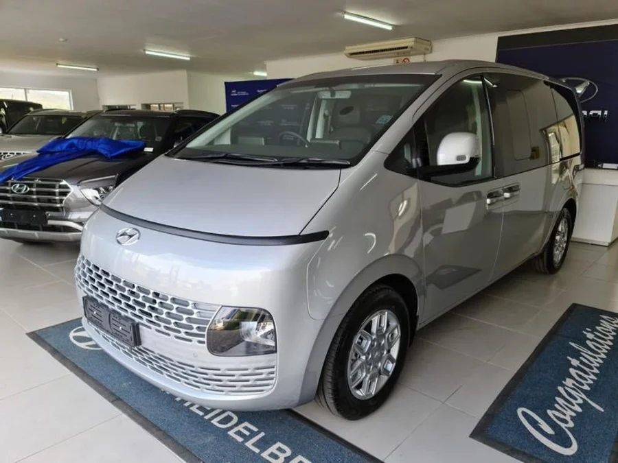 New 2025 Hyundai Staria 2.2D Executive 9-seater - AutoCity Group
