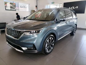 New 2025 Kia Carnival 2.2CRDi SXL