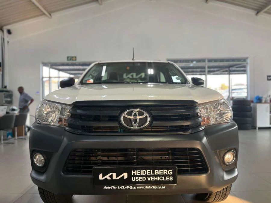 Used 2022 Toyota Hilux 2.4GD-6 single cab SR - AutoCity Group