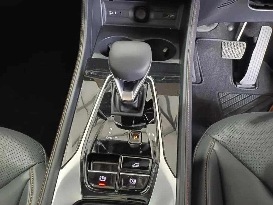 New 2025 MG HS 1.5T Luxury - AutoCity Group