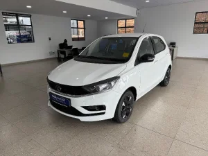 New 2025 Tata Tiago 1.2 XT manual