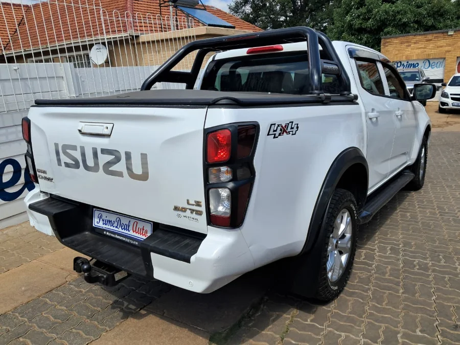Used 2021 Isuzu D-Max 300 3.0TD double cab 4x4 LX auto - Prime Deal Auto