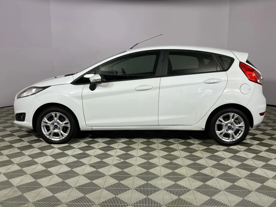 Used 2016 Ford Fiesta 5-door 1.0T Trend - WeBuyCars Durban Used 2016 Ford Fiesta 5-door 1.0T Trend - WeBuyCars Durban