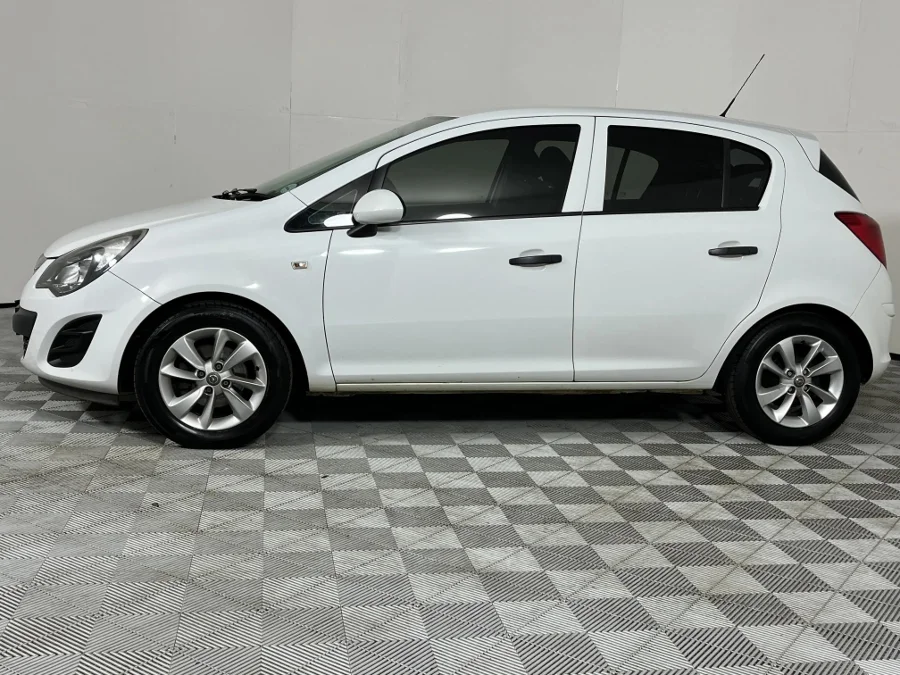Used 2014 Opel Corsa 1.4 Essentia - WeBuyCars Pietermaritzburg Used 2014 Opel Corsa 1.4 Essentia - WeBuyCars Pietermaritzburg