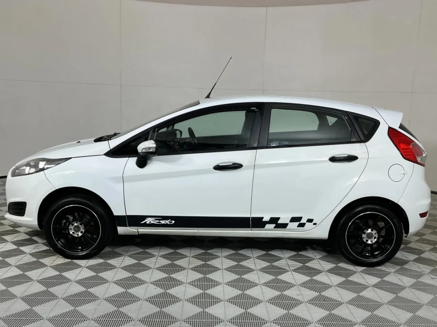 Used 2014 Ford Fiesta 5-door 1.4 Ambiente - WeBuyCars JHB South Used 2014 Ford Fiesta 5-door 1.4 Ambiente - WeBuyCars JHB South